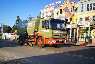 Hochmoderne Kehrmaschinen sorgen für saubere Straßen im Landkreis Neumarkt